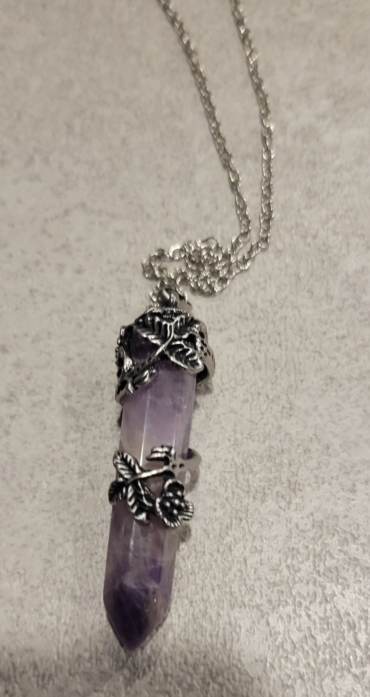 Alignment Quartz Pendant Necklace